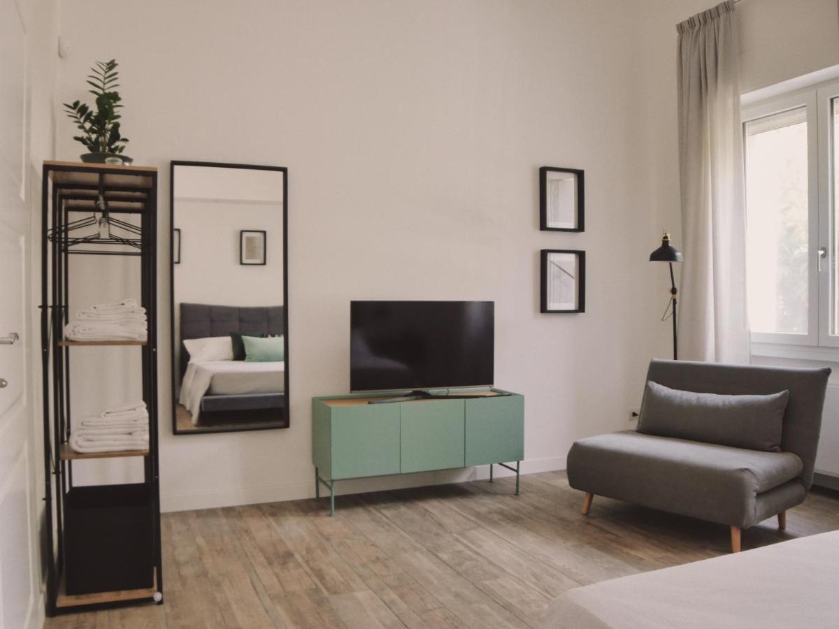 Adele E Il Duca Bed And Breakfast Lecce Exterior foto